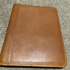 Coach  Leather Notebook. READ DESCRIPTION
